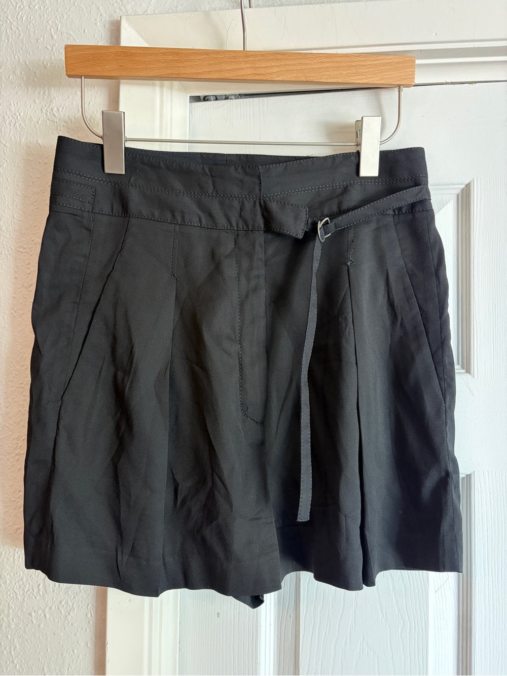 Helmut Lang Black Women's High Waisted Pleated Belted Silk Blend Shorts